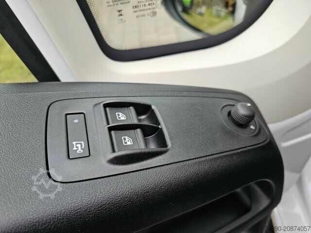 Aangepaste bestelwagen Fiat Ducato 120 L2H1 Visibility Kamera 260° Türen