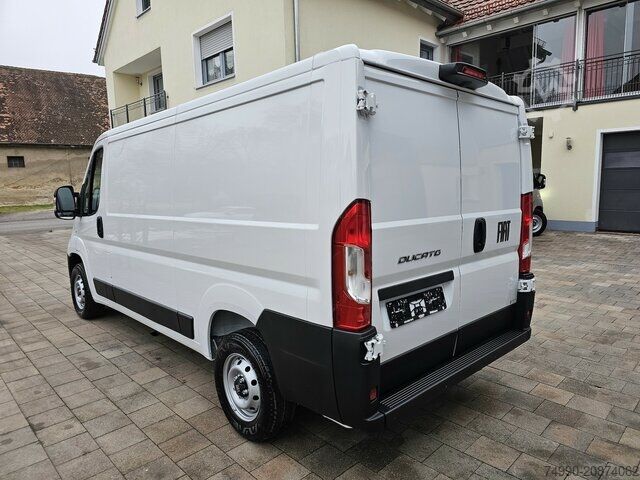Aangepaste bestelwagen Fiat Ducato 120 L2H1 Visibility Kamera 260° Türen