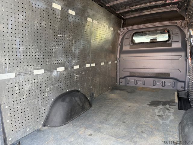 Kastenwagen hoch MERCEDES-BENZ Sprinter 317 CDI Autom/H2L2/Luftfed/Kam/AHK3,5t
