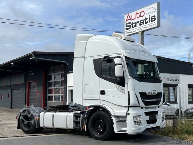 Standardní tahač IVECO Stralis AS440S48 Intarder Standklima ACC