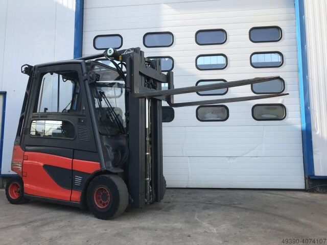 Stivuitor electric, transpalet electric, stivuitor frontal LINDE E25L-01