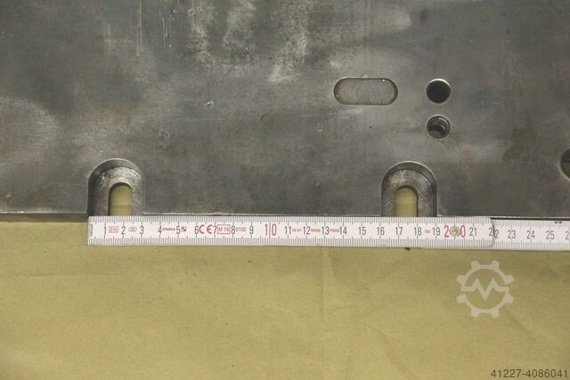 Delikli sıkıştırma plakası Stahl 400/500/H30 mm