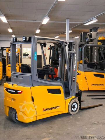 Elektromos háromkerekű Jungheinrich EFG 216k - Service Neu - Batterie 95% + Garantie