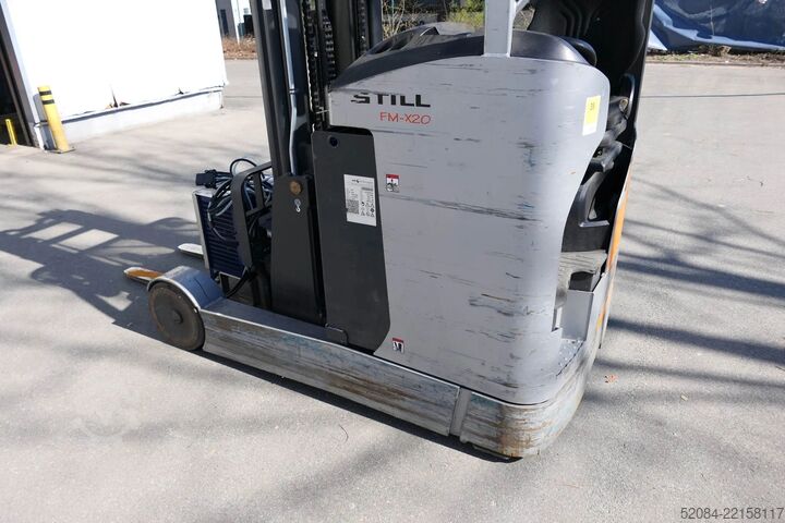 Empilhador retrátil Still FM-X 20