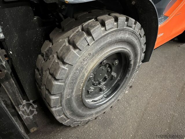 Diesel Forklift Toyota 52-8FDF30 - TRIPLEX - NEUWERTIG - 48 Stunden !!!