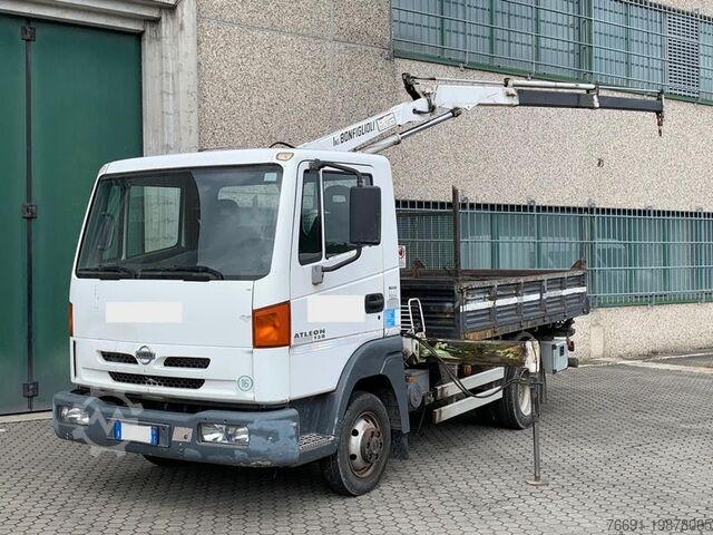 Furgão basculante Nissan Atleon 56.120 - Ribaltabile - Gru BONFIGLIOLI 2 s
