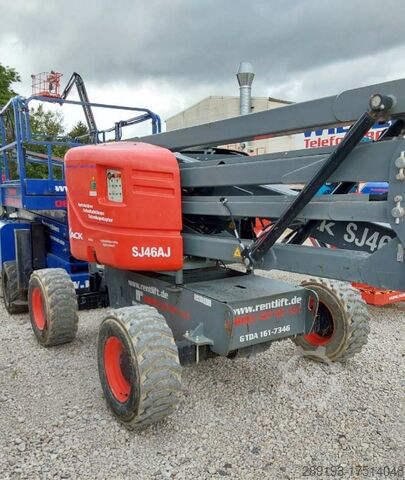 Hoogwerker zelfrijdend Skyjack SJ46 AJ Diesel 16m