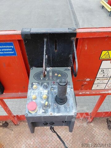 Nůžkový výtah JLG 4069LE