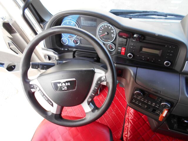Vrachtwagens voor gevaarlijke stoffen MAN TGX 18.480 XL - ADR