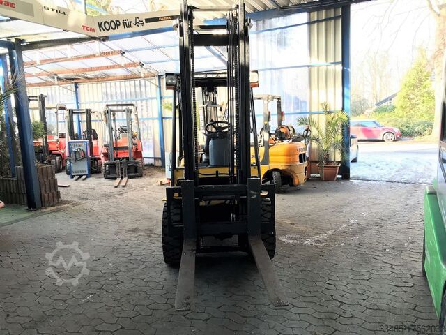 Diesel gaffeltrucks Hyundai 30D-7E