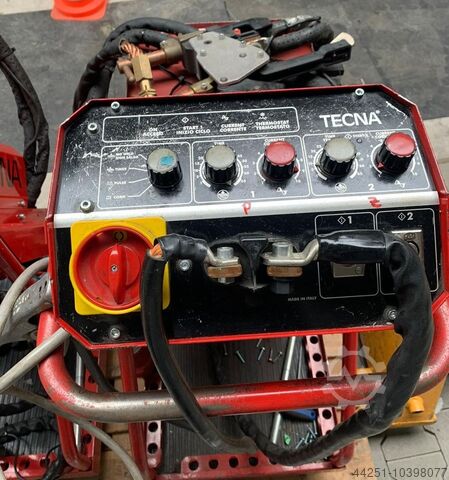 Puntlasmachine lasstation TECNA 3484