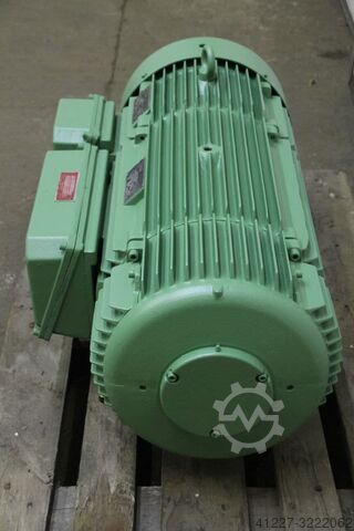 Frequentieomvormer 133 V 200 Hz 35 kVA Perske 35DW16/6