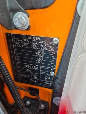 Trostrani kiperski kamion IVECO Eurocargo ML180E32K 4x2 Meiller AHK