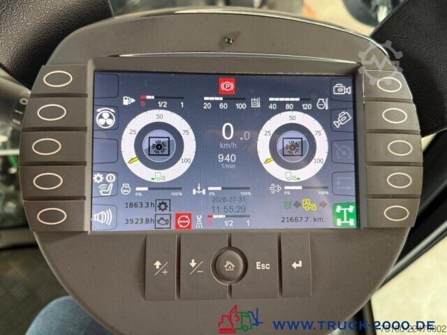 Yol süpürme aracı Kärcher Kärcher MC250 3Besen 60Km/h Wasserrecycling Sys.