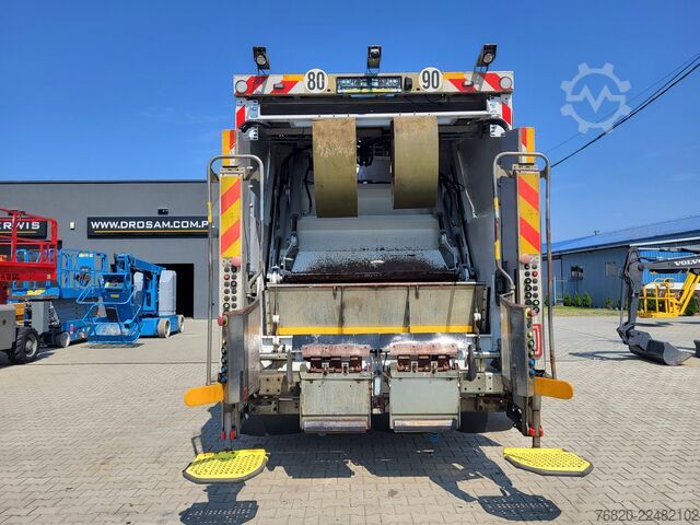  Renault D26 Wide