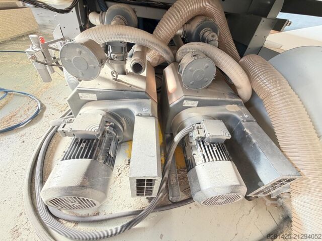 Centre d'usinage BIESSE ROVER A FT 2231