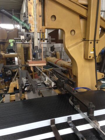 Machine voor het maken van papieren dozen EUROPROGETTI 