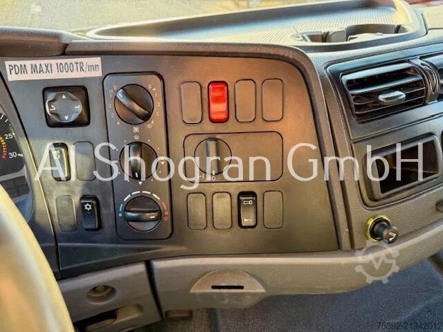 Platforma de încărcare Mercedes-Benz Axor 1824 Kran Hiab 144 D Funk / Voll Blatt / E...