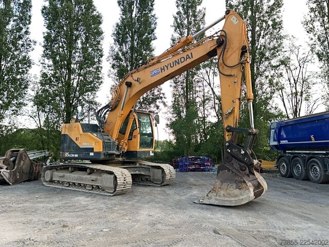Rupsgraver Hyundai Robex 235 LCR-9A