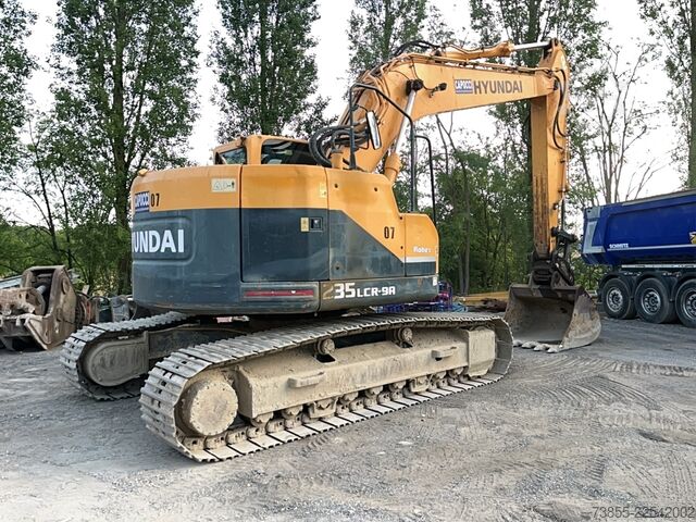 Rupsgraver Hyundai Robex 235 LCR-9A