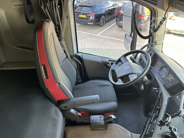 Standard tractor Volvo FH 460 Globetrotter / 759 dkm / Tacho V2 / Nigh...
