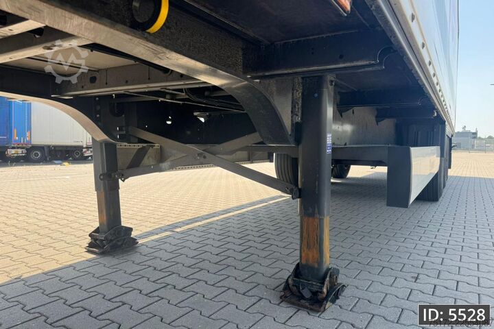 Suitcase Krone SD / Drum brakes / Double Stock / Damaged