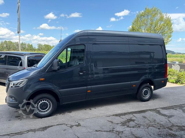 Furgone Mercedes-Benz Sprinter 317 Kasten L2H2 Autom. MBUX Navi Kamera