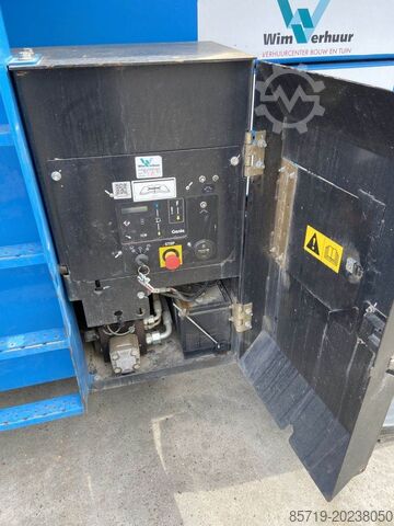 Schaarlift Genie GS4390RT (3214)