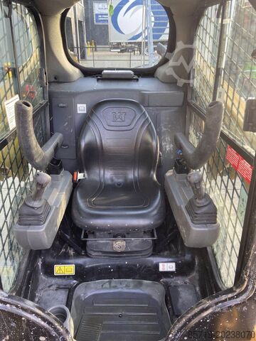 Carregador CAT 226 D3 (5867)