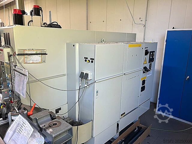 CNC vertikal bearbetningscenter Stama MC 520
