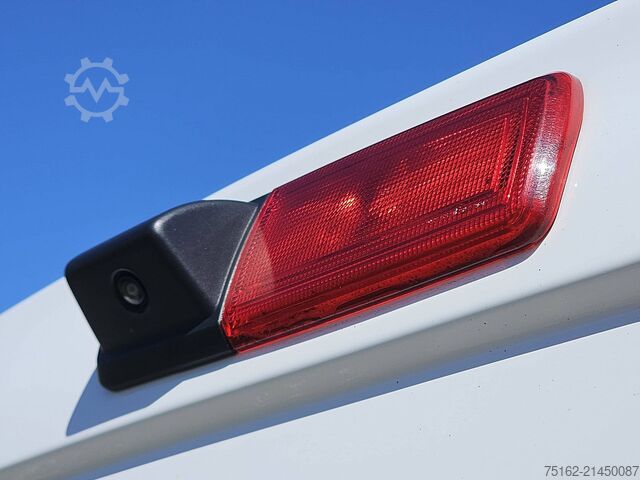 Bestelauto RENAULT TRAFIC 2.0 DCI L2H1 Airco Euro6 LED