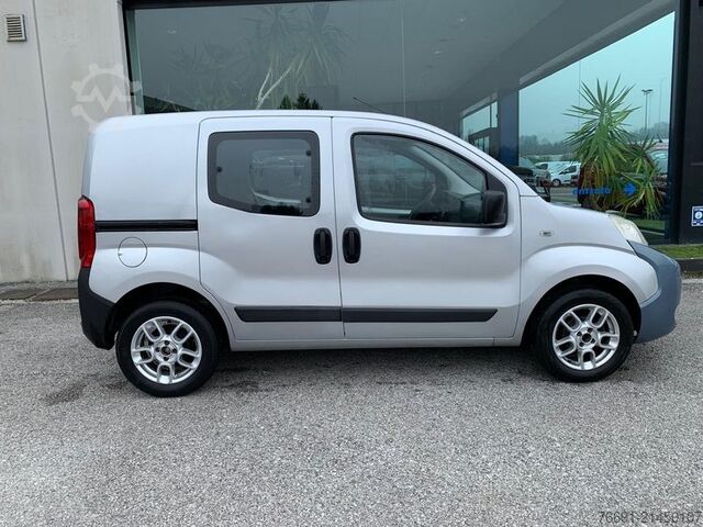 Συμπαγές βαν FIAT Fiorino Combi 4 posti - Autocarro -