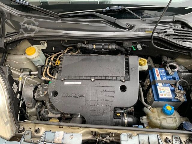 Συμπαγές βαν FIAT Fiorino Combi 4 posti - Autocarro -
