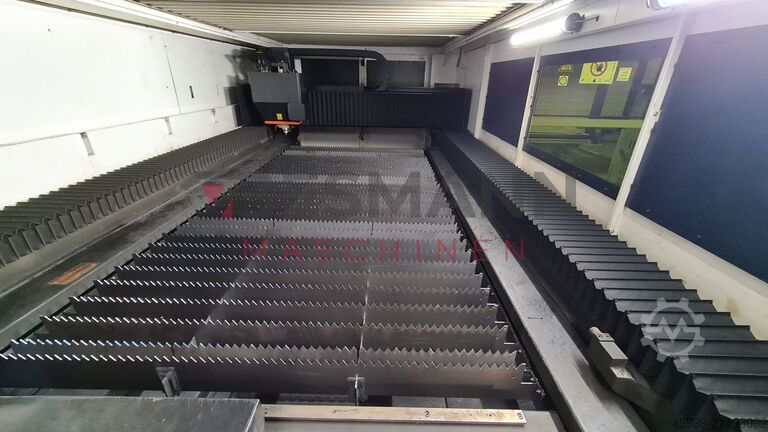 Lasersnijmachine Mazak Optiplex 3015 Fiber  4KW