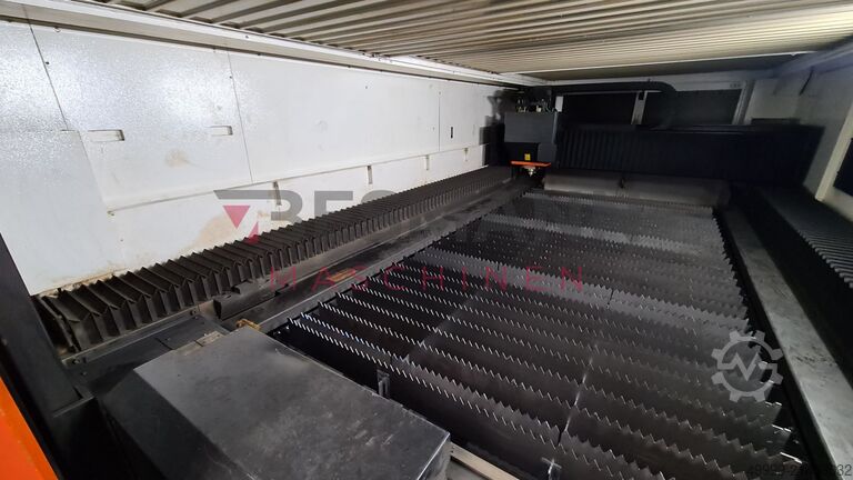 Lasersnijmachine Mazak Optiplex 3015 Fiber  4KW