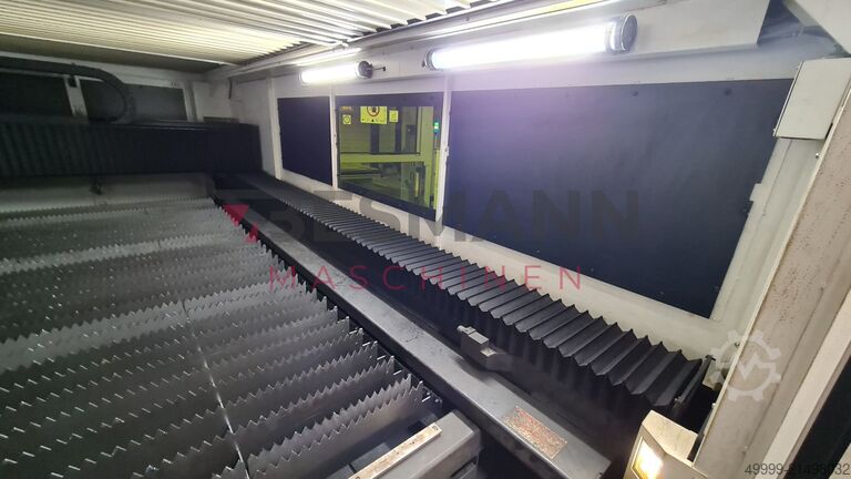 Lasersnijmachine Mazak Optiplex 3015 Fiber  4KW