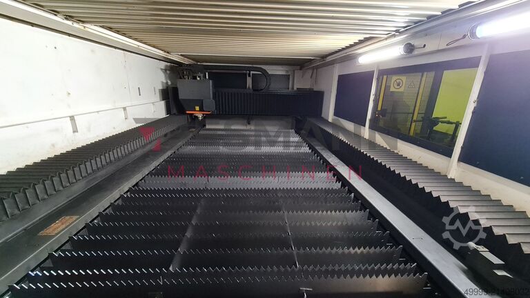 Lasersnijmachine Mazak Optiplex 3015 Fiber  4KW