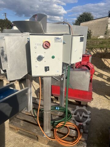 Eillert C25A patates soyma makinesi  