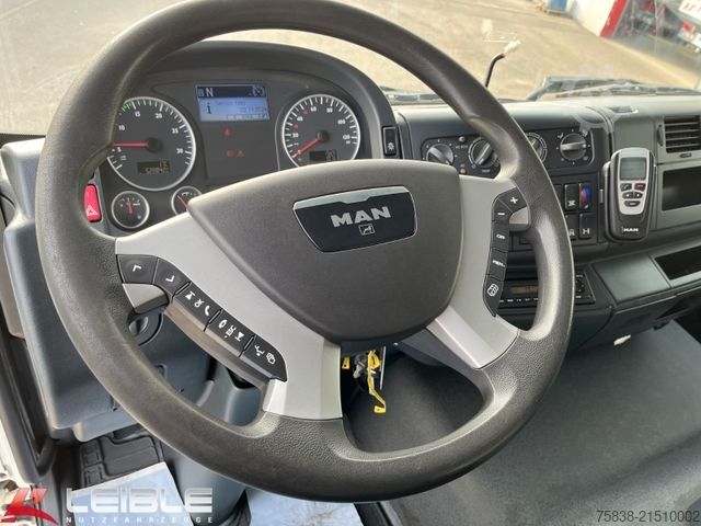 Flatbed truck MAN TGM 18.340LL*Pritsche 7,8m*VollLuft*Euro 5EEV*