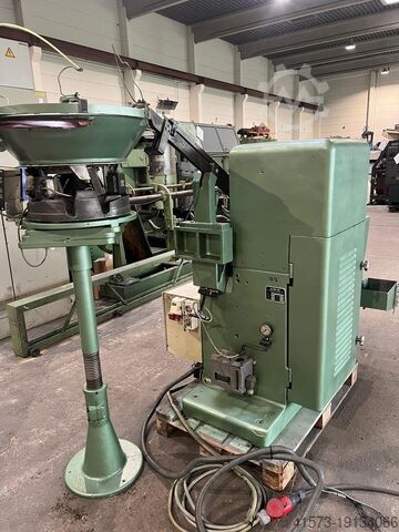 Platte matrijzenrol met schroefdraad MENN GW62