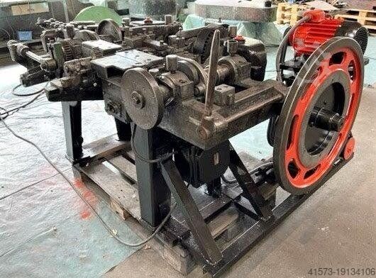 Kettingbuigmachine WAFIOS KZ60