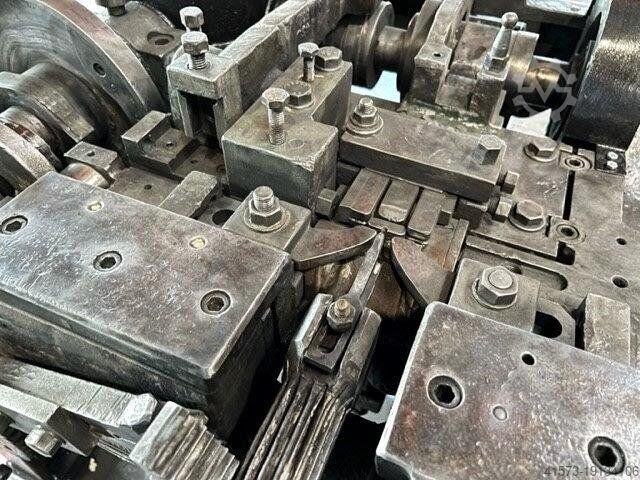 Kettingbuigmachine WAFIOS KZ60