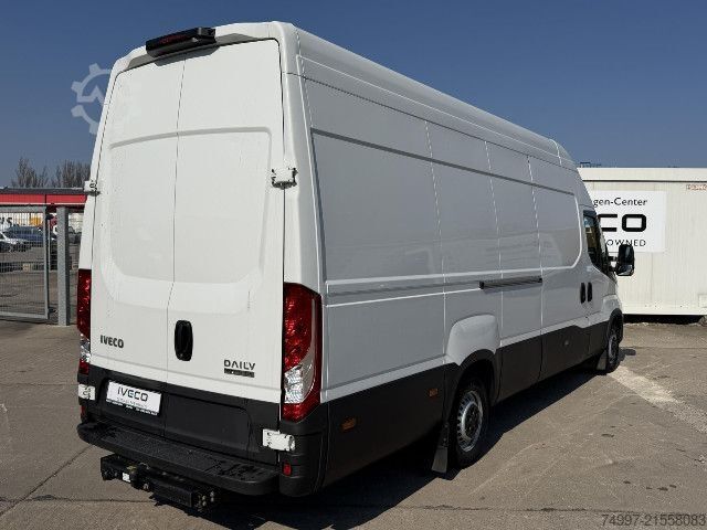 Bestelwagen met verhoogd dak IVECO 35S14HA8 V/P / H3- Maxi-Hoch 2.10m / Hi-Matic