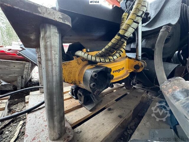 Baumaschine Engcon Rototilt