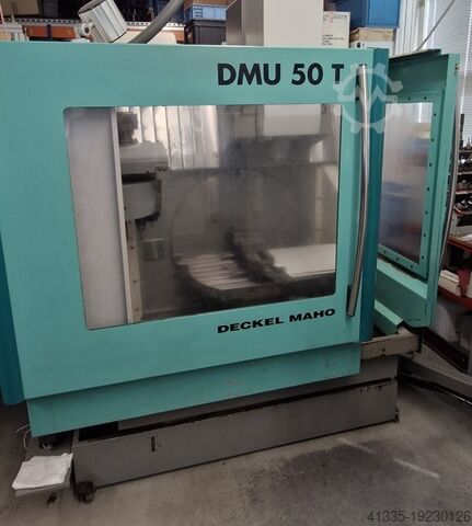 Universellt bearbetningscentrum DECKEL MAHO DMU 50T