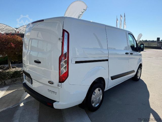 Fourgon tôlé Ford TRANSIT CUSTOM 300 L1H1 2.0 ECOBLUE 130 PC TREND