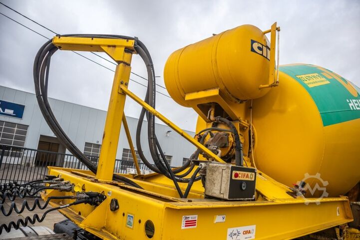 Mixeur CIFA MOL BETON MIXER/MALAXEUR/MISCHER 10M3