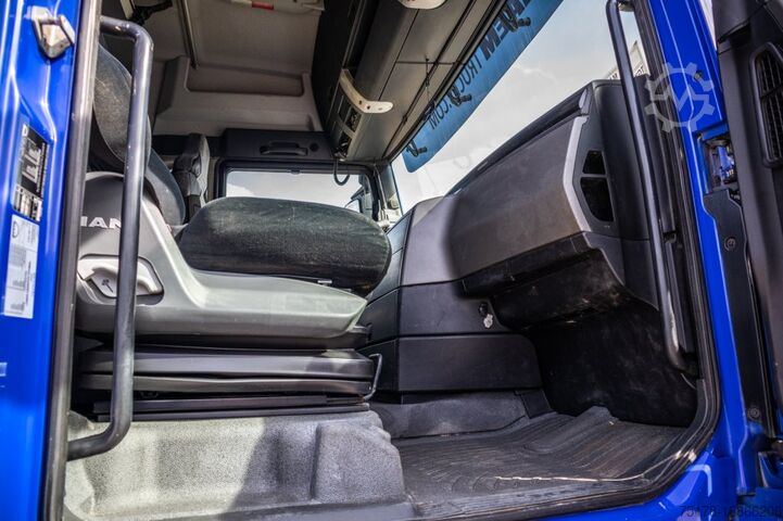 Haakarmsysteem MAN TGX 25.440 LL - HIAB 122 PRO