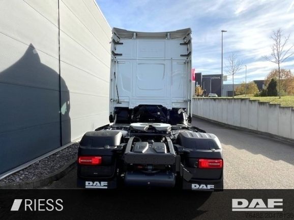 Standard SZM DAF XG 530 FT Alcoa Leder Vollluft Standklima