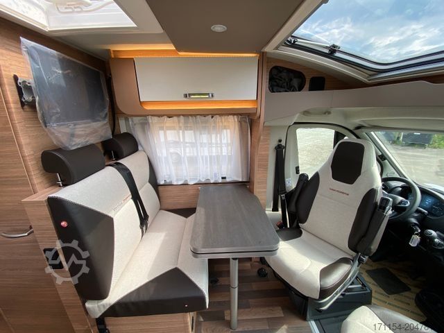 Teilintegriertes Wohnmobil WEINSBERG CaraCompact 600 MEG EDITION [PEPPER]   Automatik